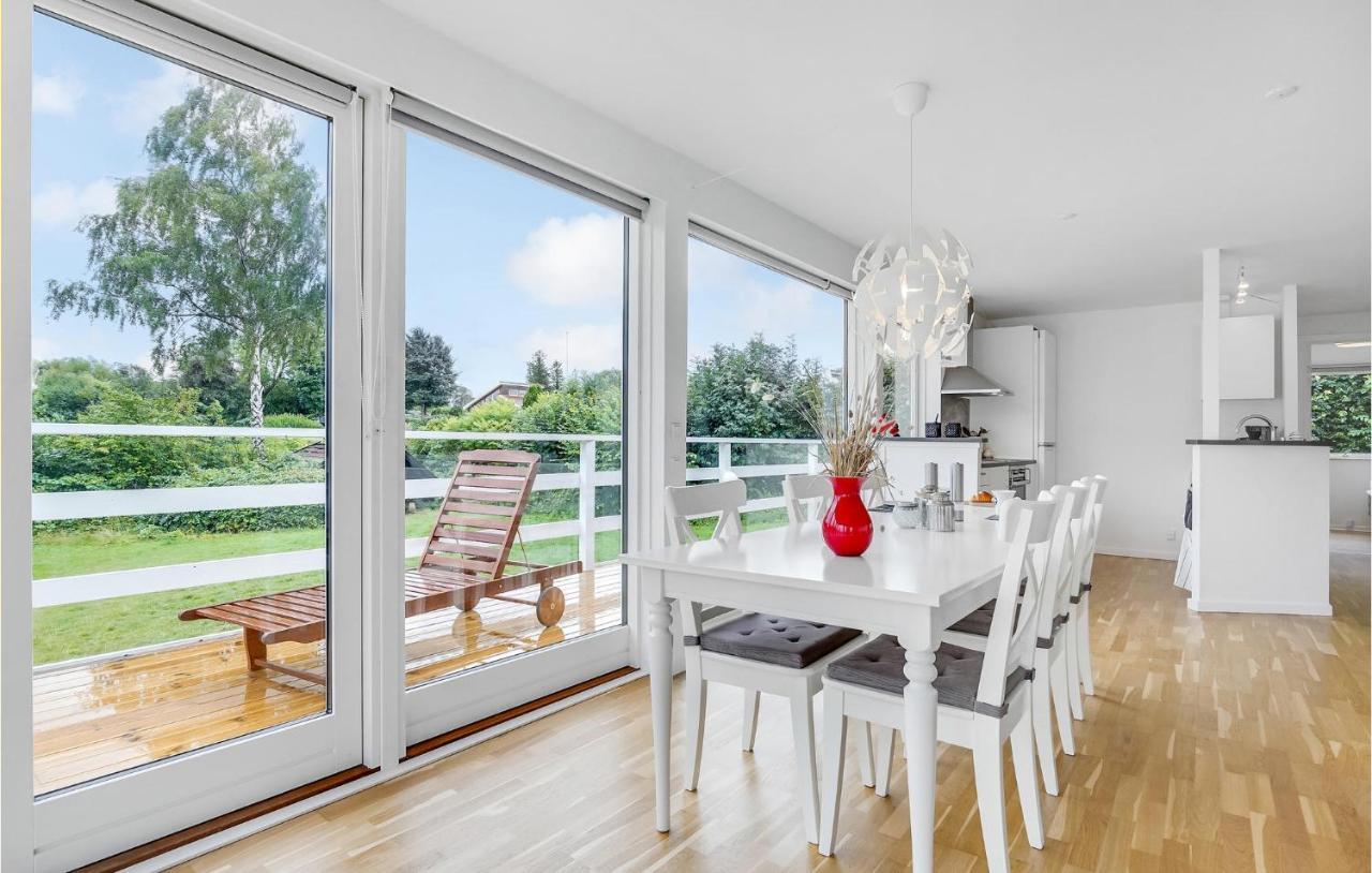 2 Bedroom Stunning Home In Strøby Ladeplads Eksteriør billede